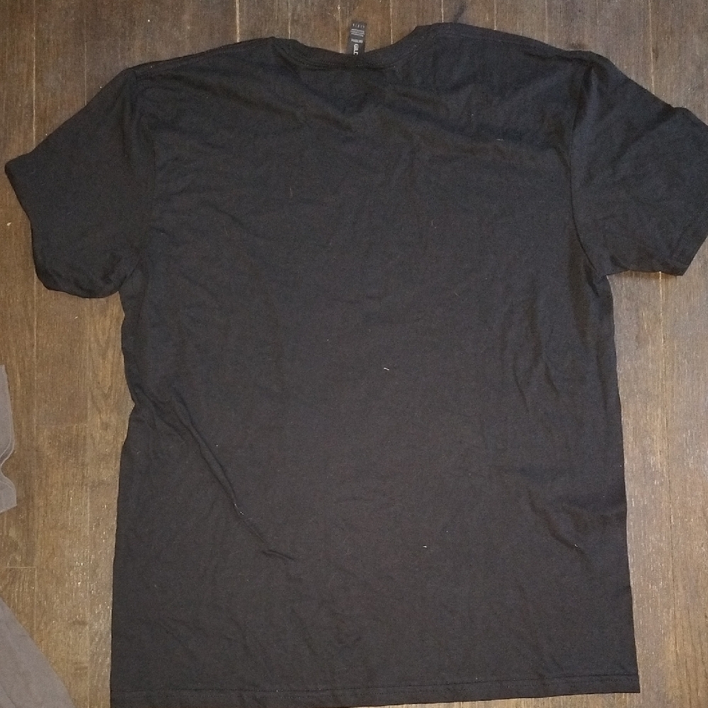 Gildan Graphic Tees - Black, Maroon, Gray - Picture 6 of 9